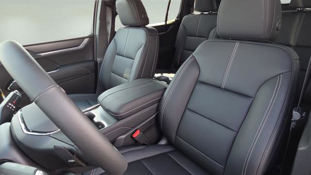 New 2026 GMC Acadia Elevation w/ Elevation Premium Package FWD image 33