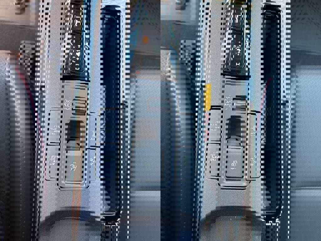 New 2026 Toyota Prius Plug-In Hybrid image 7