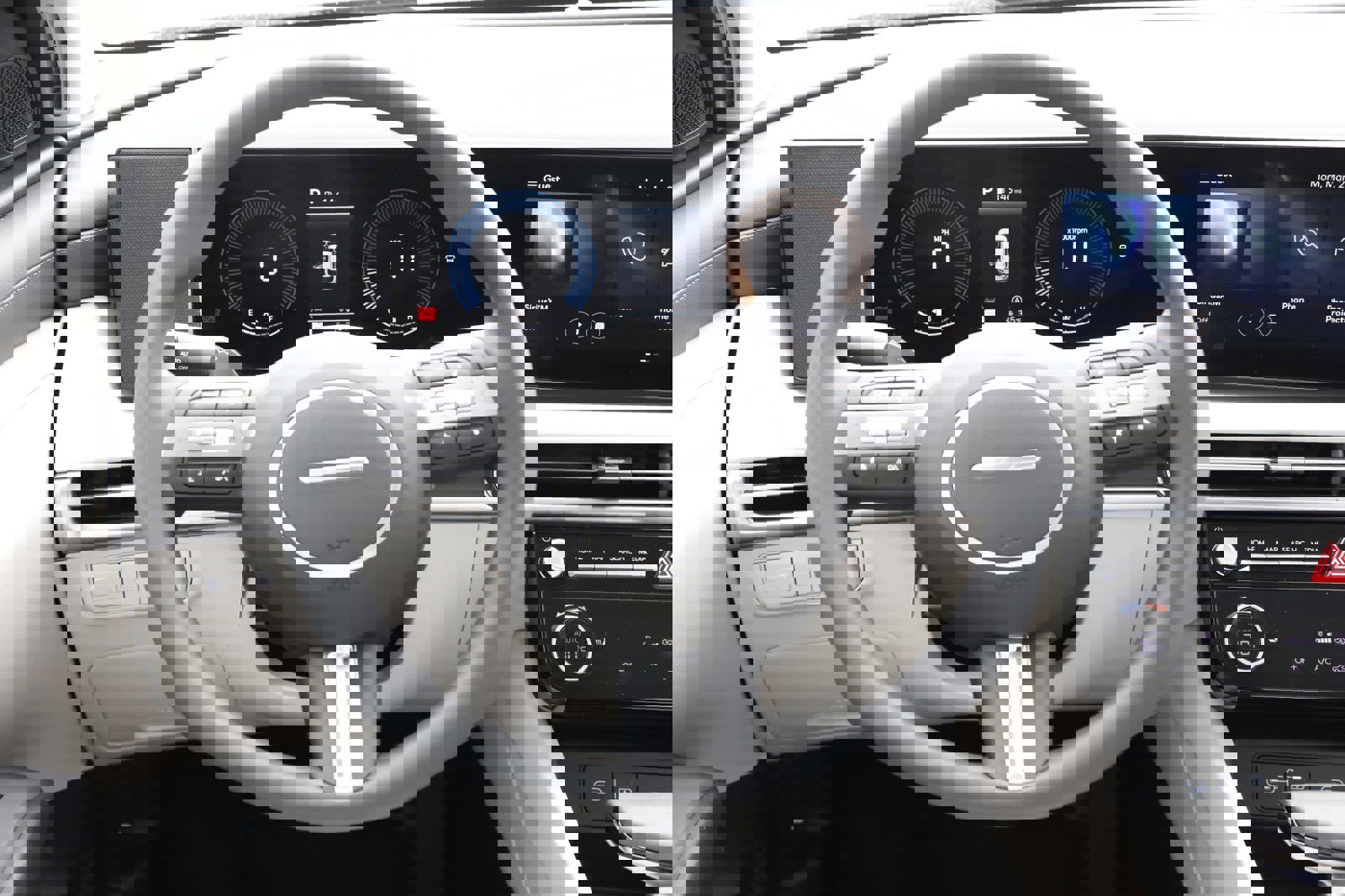 New 2026 Hyundai Tucson SEL image 19