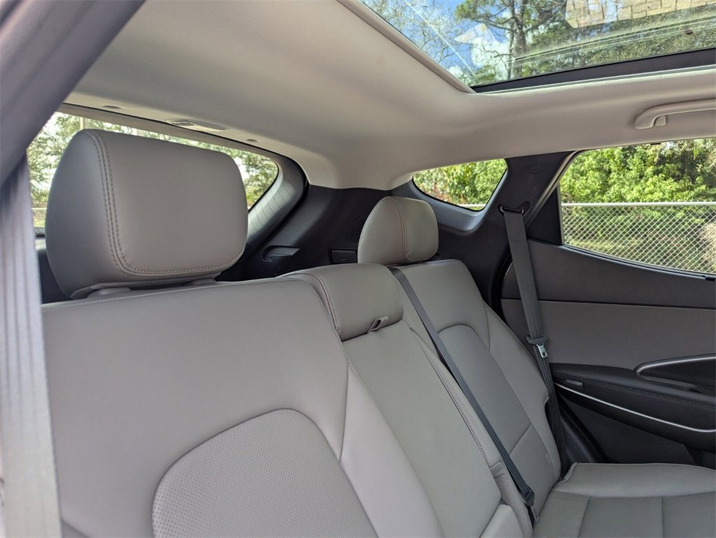 Used 2017 Hyundai Santa Fe Sport image 18