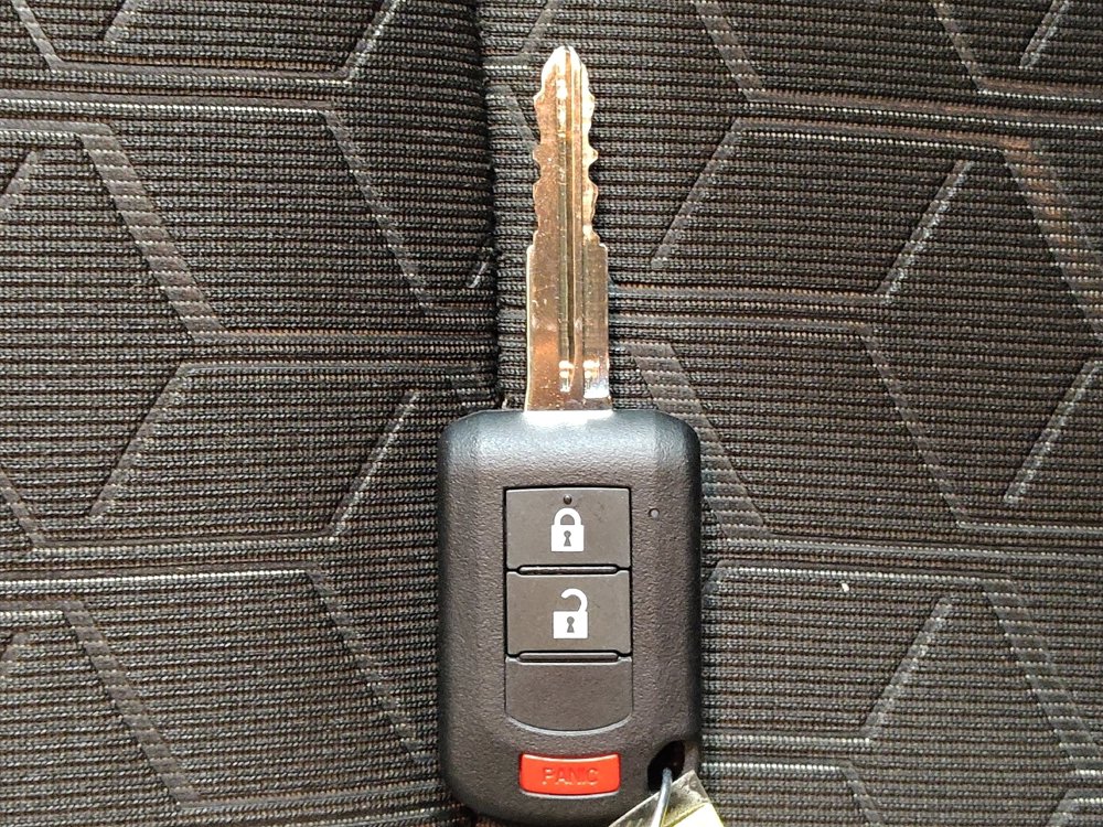 Used 2024 Mitsubishi Outlander Sport LE image 32