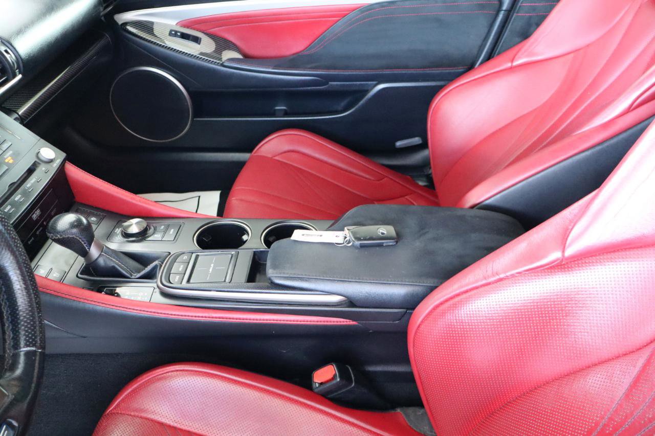 Used 2015 Lexus RC F w/ Performance Package RWD image 19