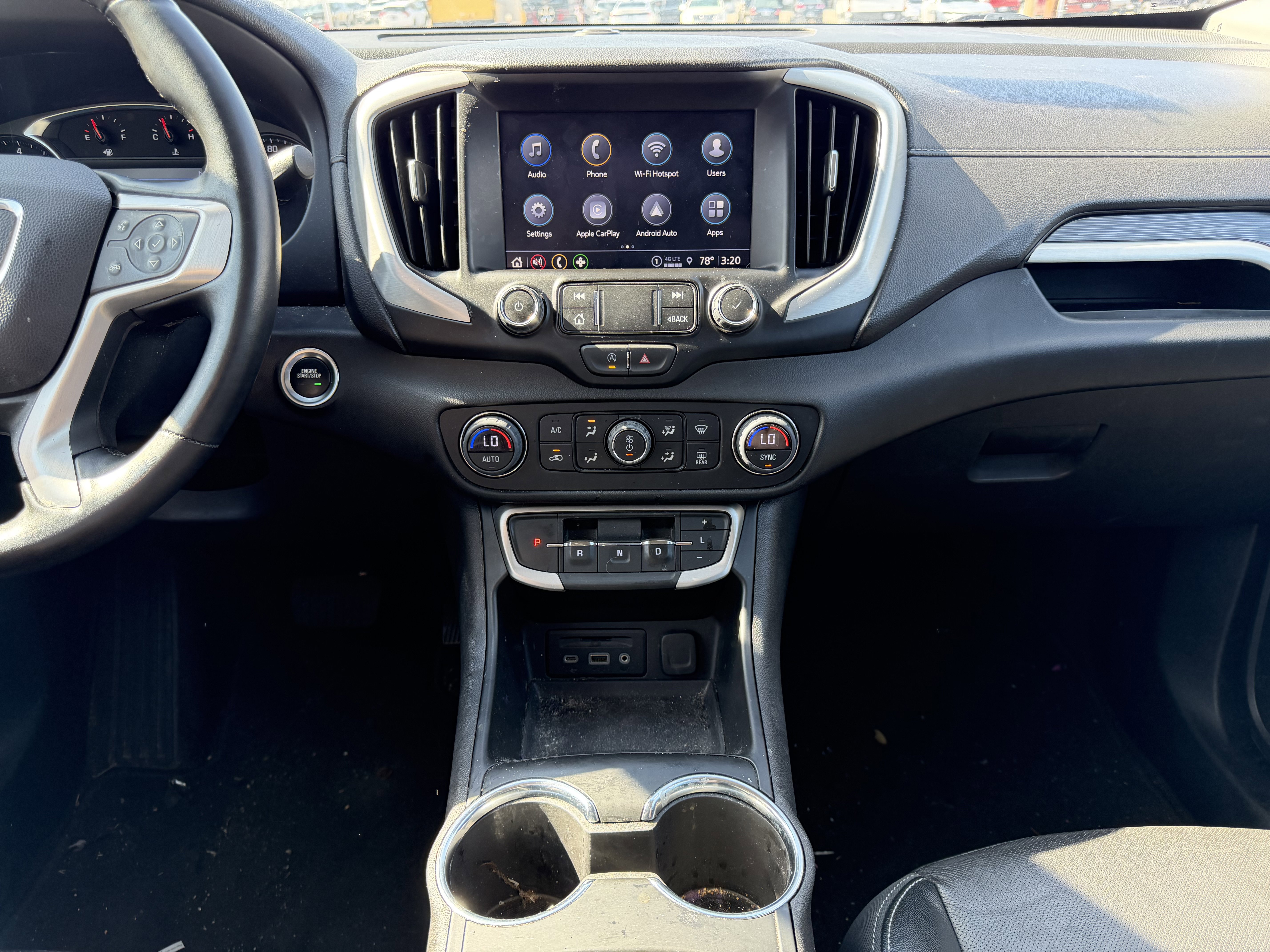 Used 2023 GMC Terrain SLT image 19