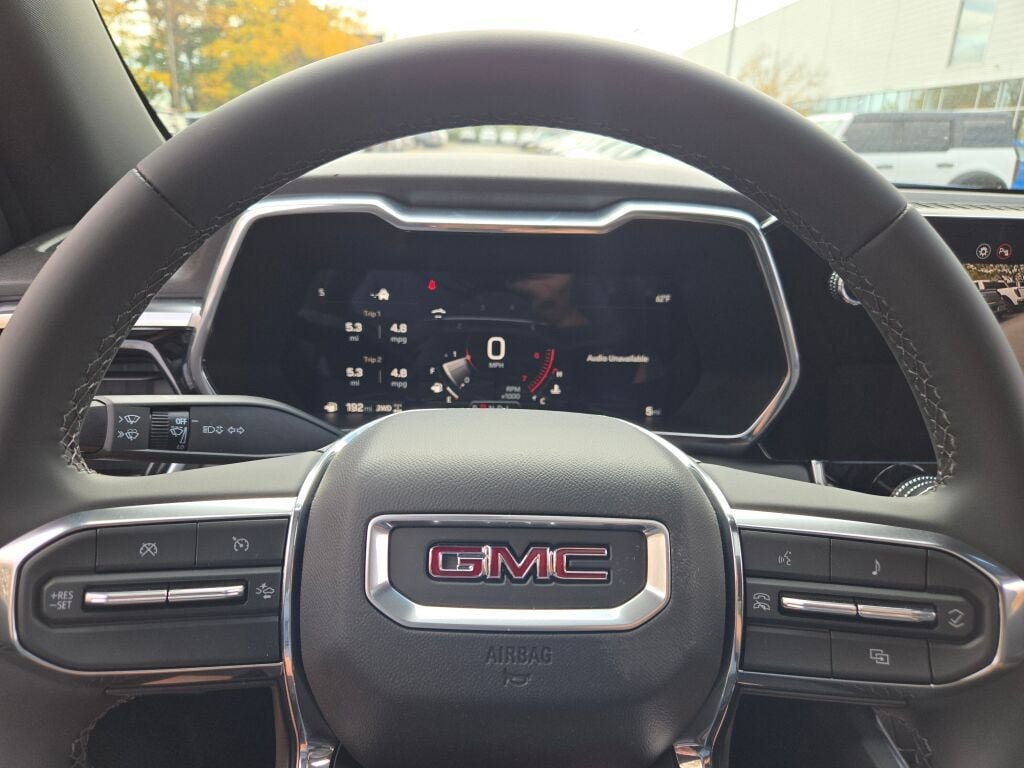 New 2026 GMC Canyon Elevation w/ Convenience Package image 32