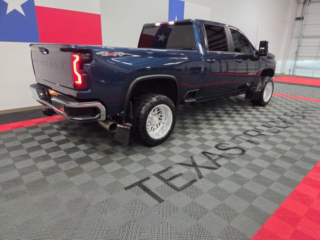 Used 2022 Chevrolet Silverado 2500 LT w/ Convenience Package AWD/4WD image 26