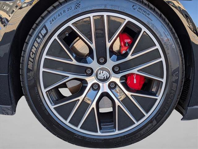 Used 2021 Porsche Taycan 4S w/ Premium Package AWD/4WD image 25