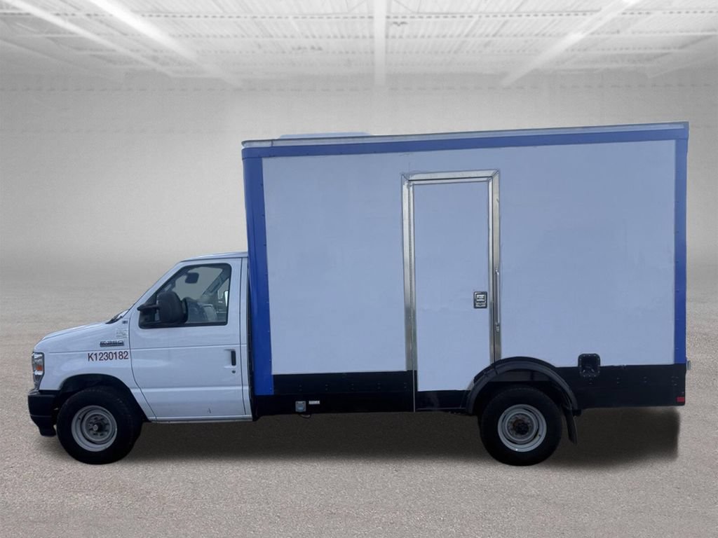 Used 2024 Ford E-350 and Econoline 350 Super Duty w/ Power Windows & Locks Group RWD image 10
