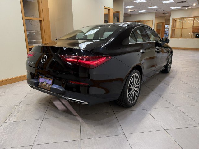Used 2025 Mercedes-Benz CLA 250 image 5