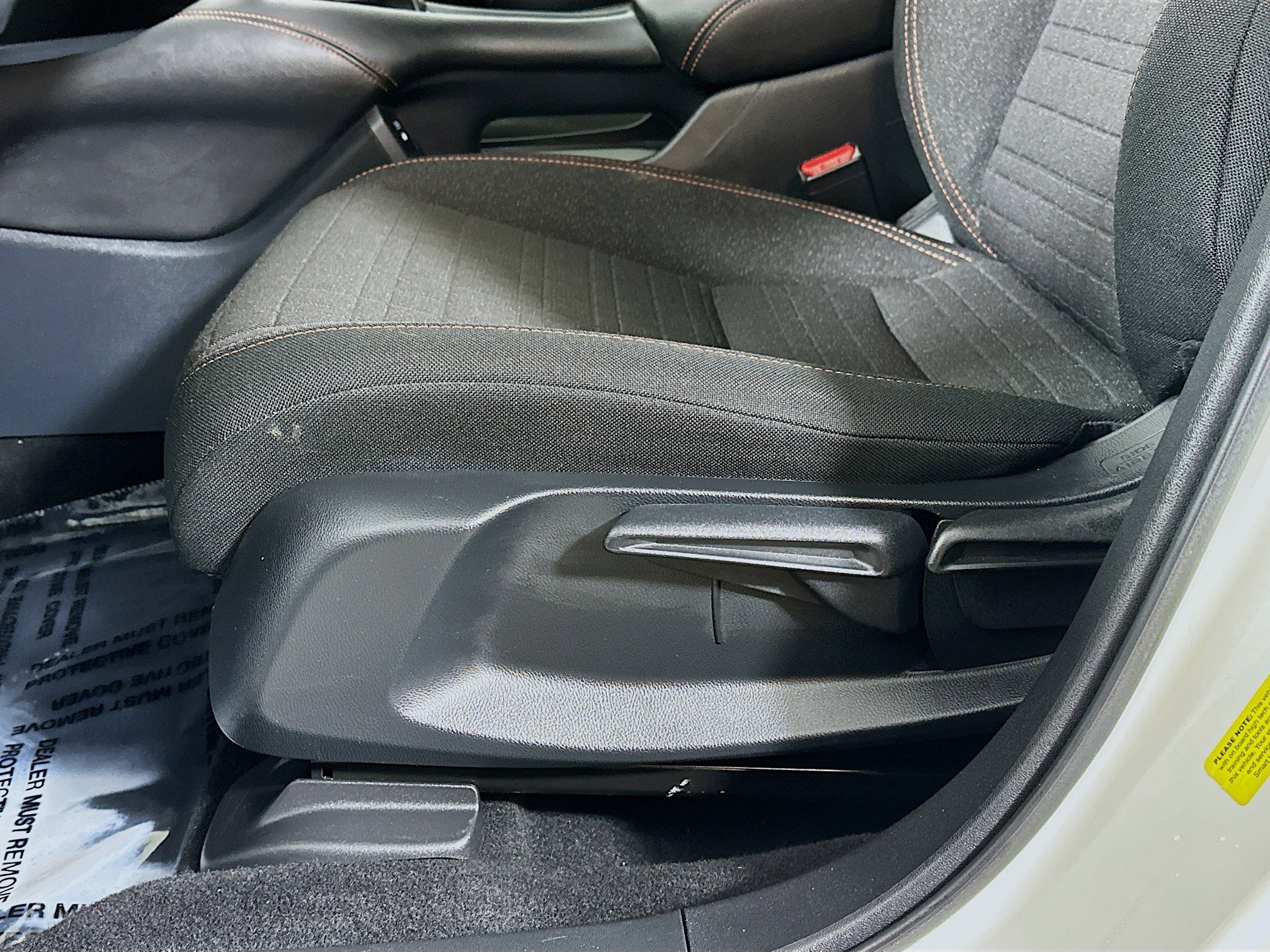 Certified 2025 Honda HR-V Sport image 18