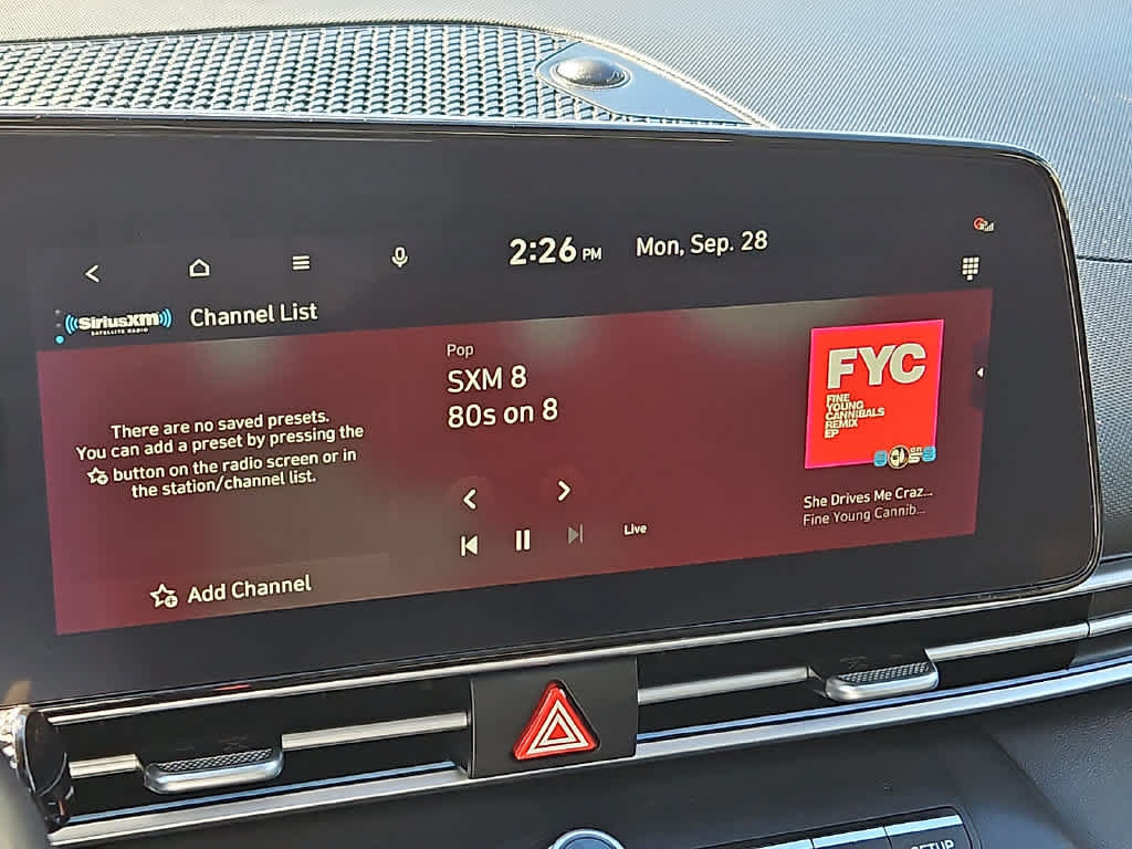 Used 2025 Hyundai Elantra Limited FWD image 17