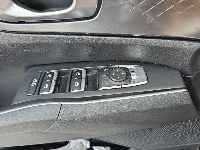 Used 2022 Kia Sorento S w/ Panoramic Sunroof Package FWD image 29