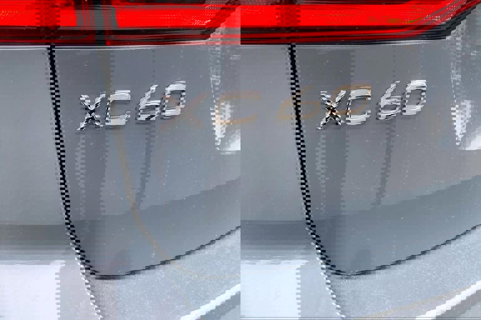 Used 2022 Volvo XC60 B5 Momentum w/ Climate Package image 31