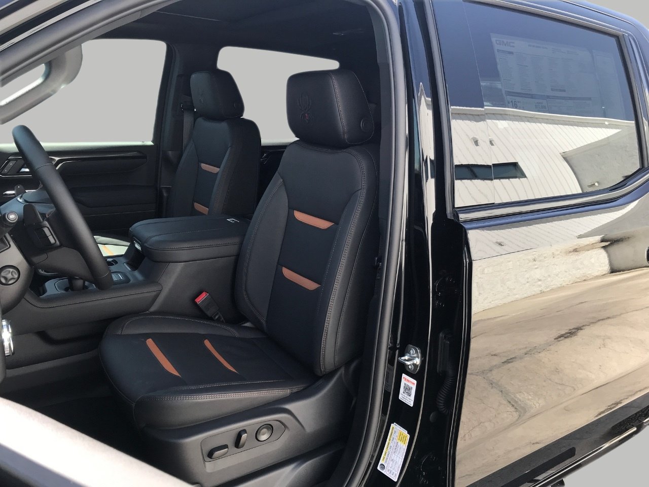 New 2026 GMC Sierra 1500 AT4 w/ AT4 Premium Package AWD/4WD image 18