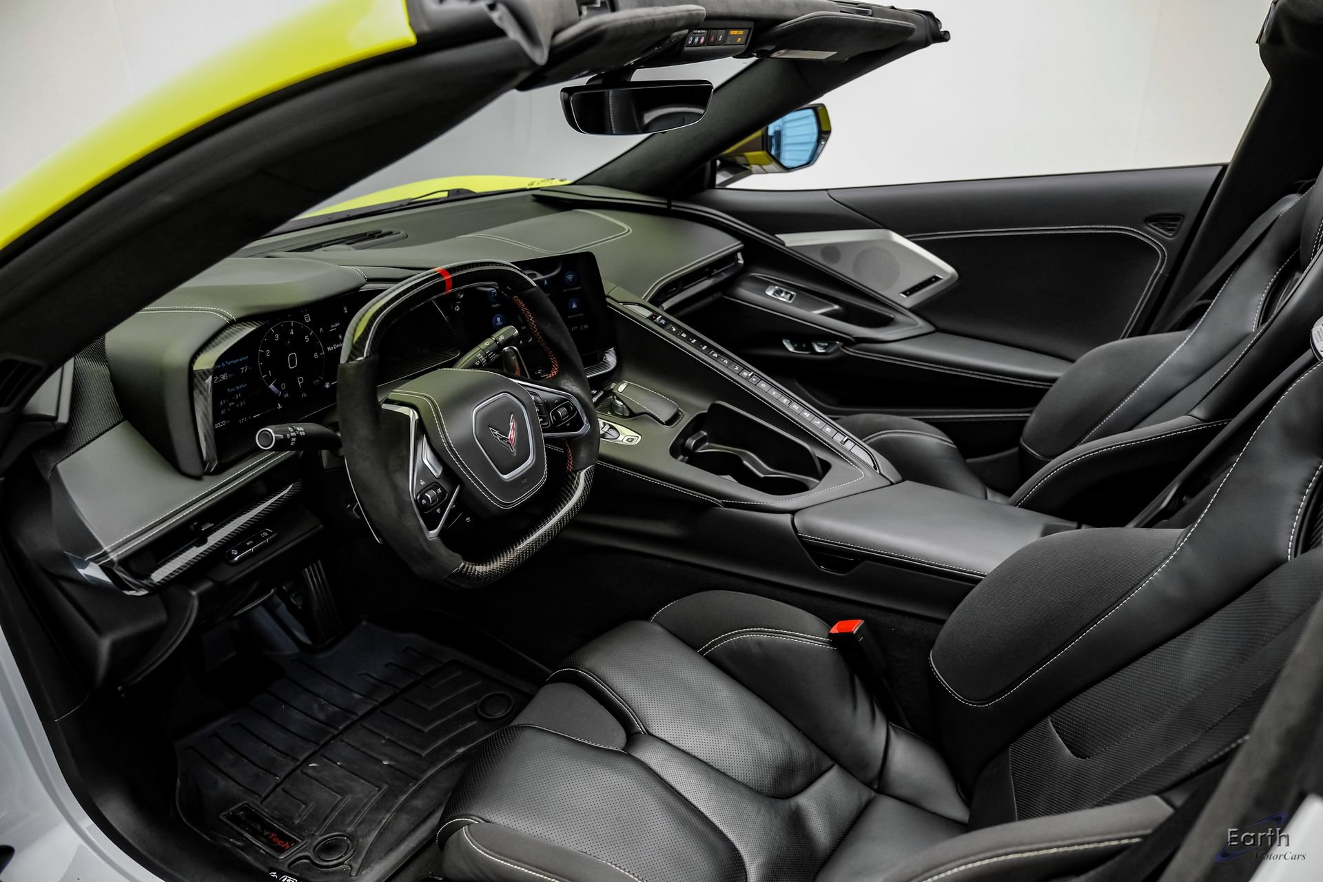 Used 2021 Chevrolet Corvette Stingray Premium Cpe w/ Z51 Performance Package RWD video 2
