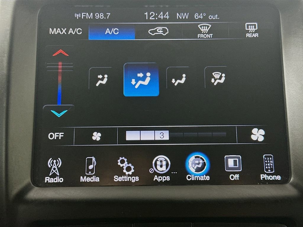 Used 2017 Jeep Cherokee Latitude w/ Comfort & Sound Group image 18