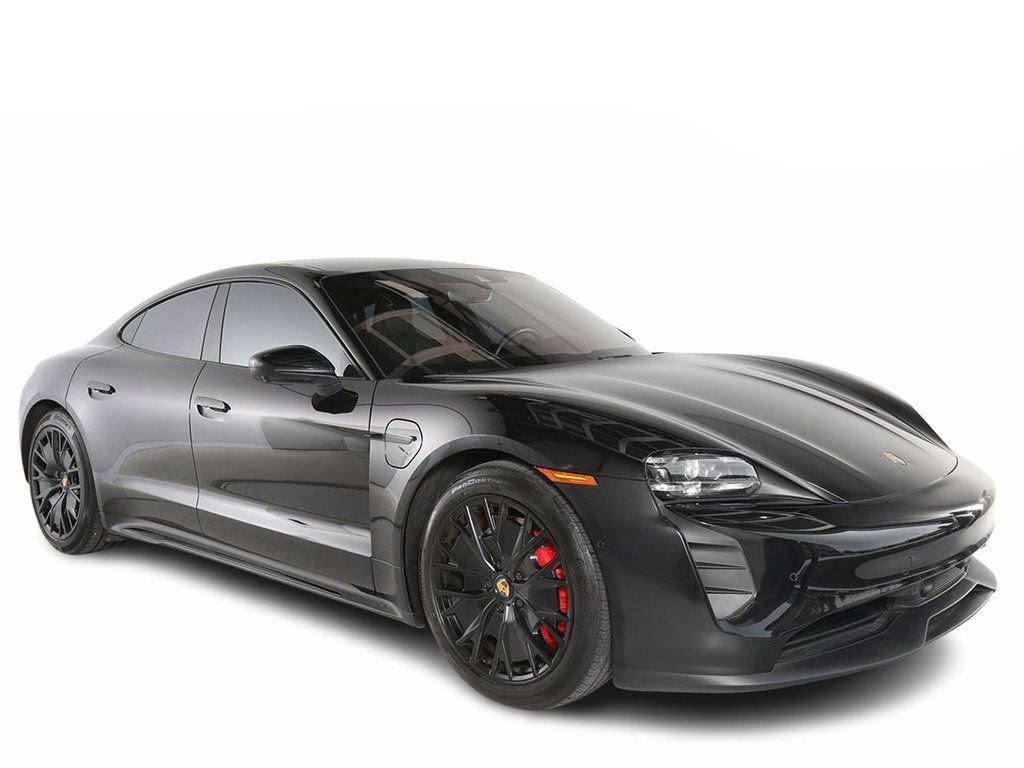 Used 2022 Porsche Taycan GTS image 33