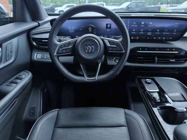 Used 2026 Buick Enclave Sport Touring AWD/4WD image 2