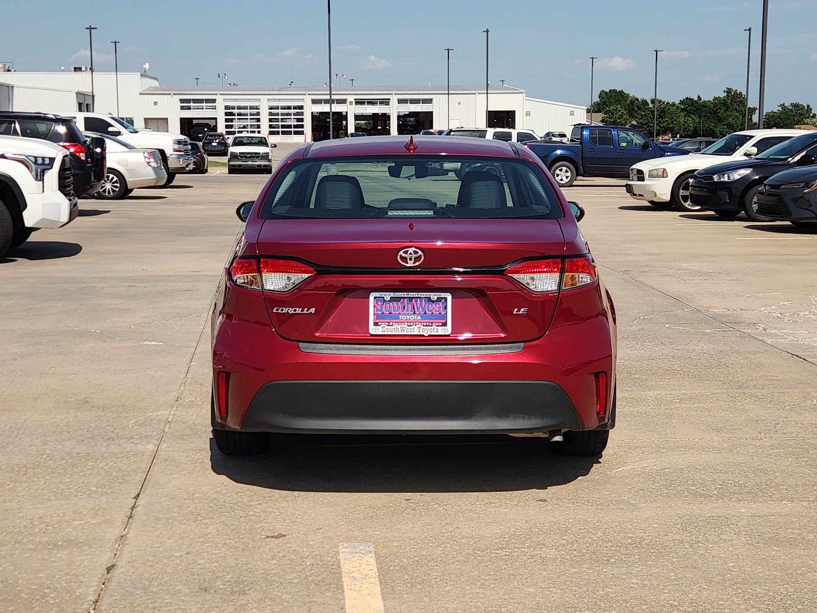 Used 2024 Toyota Corolla LE FWD image 8