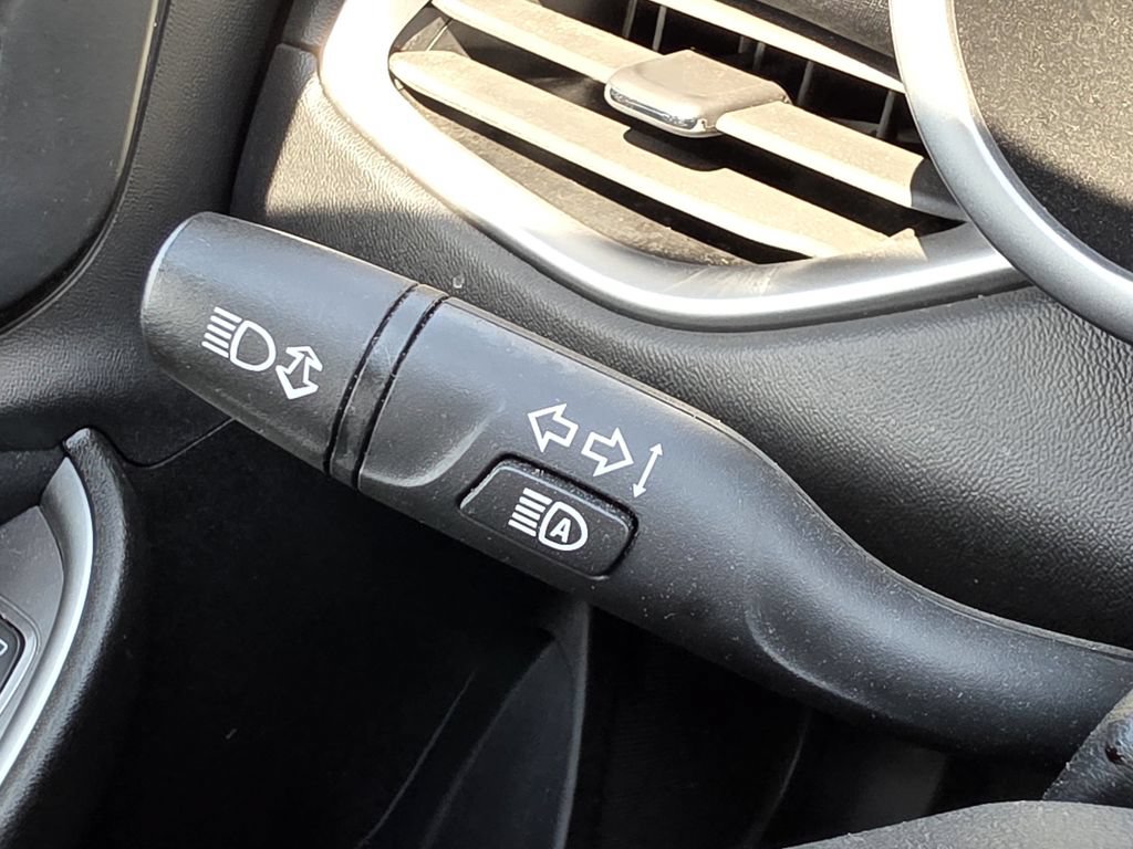 Used 2024 Chevrolet Malibu LT FWD image 27