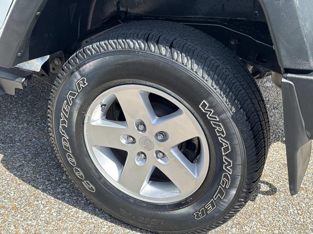 Used 2018 Jeep Wrangler Unlimited Sport S image 5