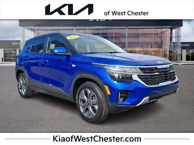 Used 2024 Kia Seltos LX AWD/4WD image 1