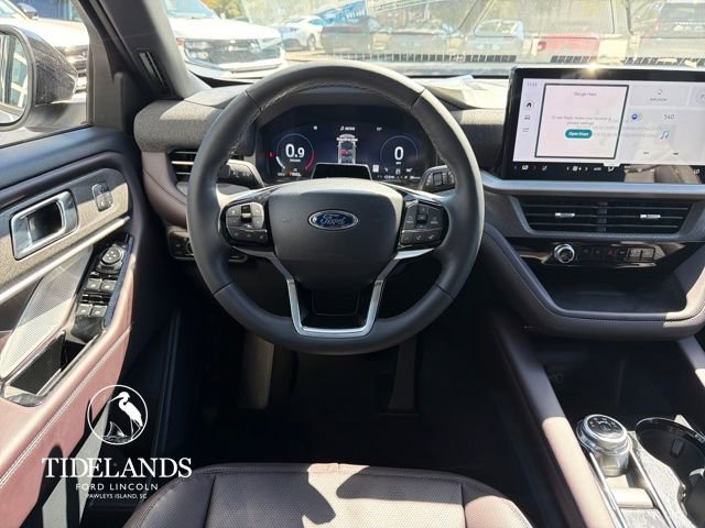 New 2026 Ford Explorer Platinum image 15