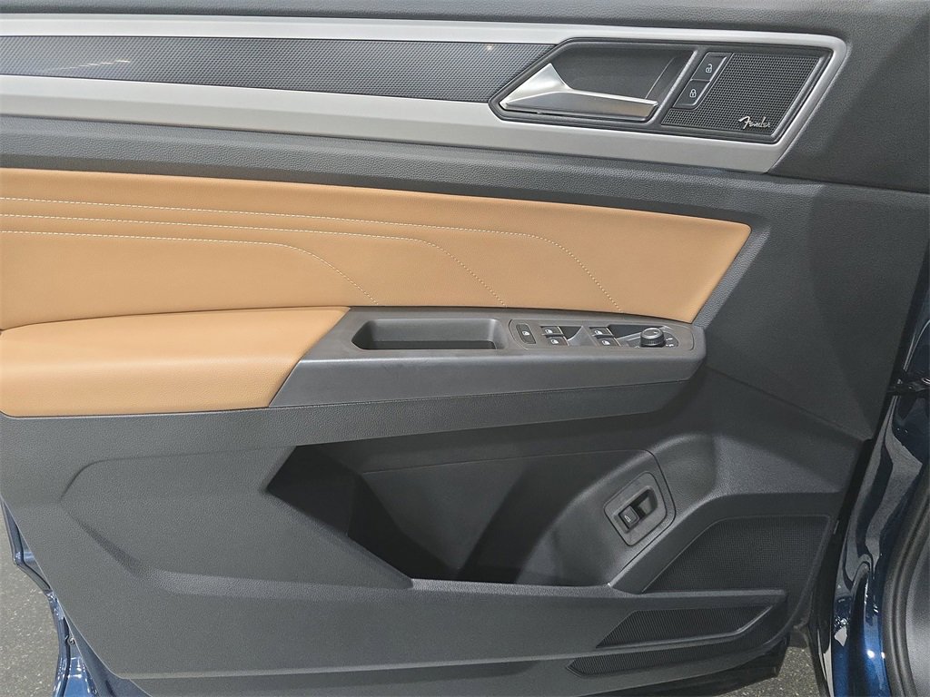 Used 2023 Volkswagen Atlas Cross Sport SEL Premium R-Line image 26