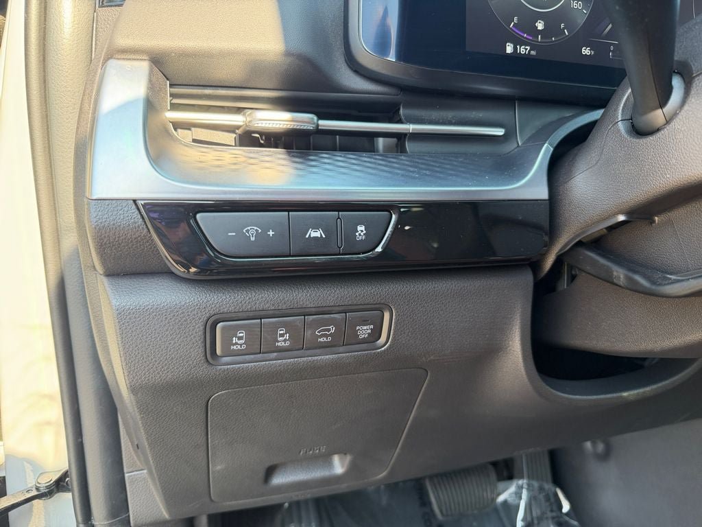 Used 2024 Kia Carnival SX Prestige FWD image 19