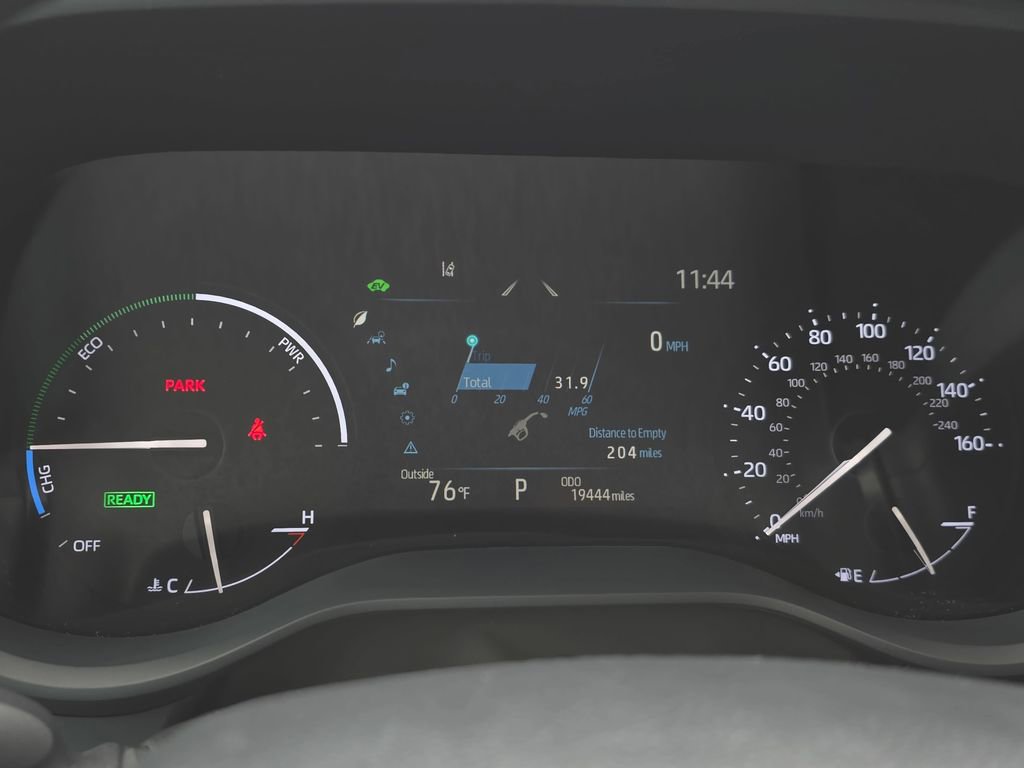 Used 2025 Toyota Sienna XLE FWD image 20