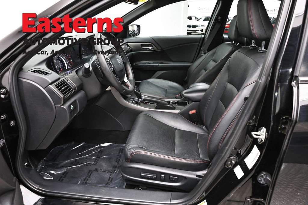 Used 2017 Honda Accord Sport Special Edition image 13