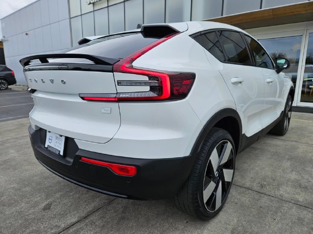 Certified 2023 Volvo C40 P8 Recharge Ultimate AWD/4WD image 5