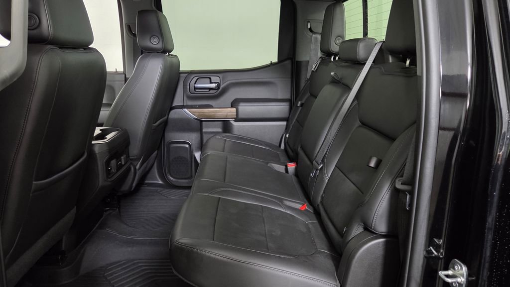 Used 2020 Chevrolet Silverado 1500 LT Trail Boss w/ Midnight Edition image 26