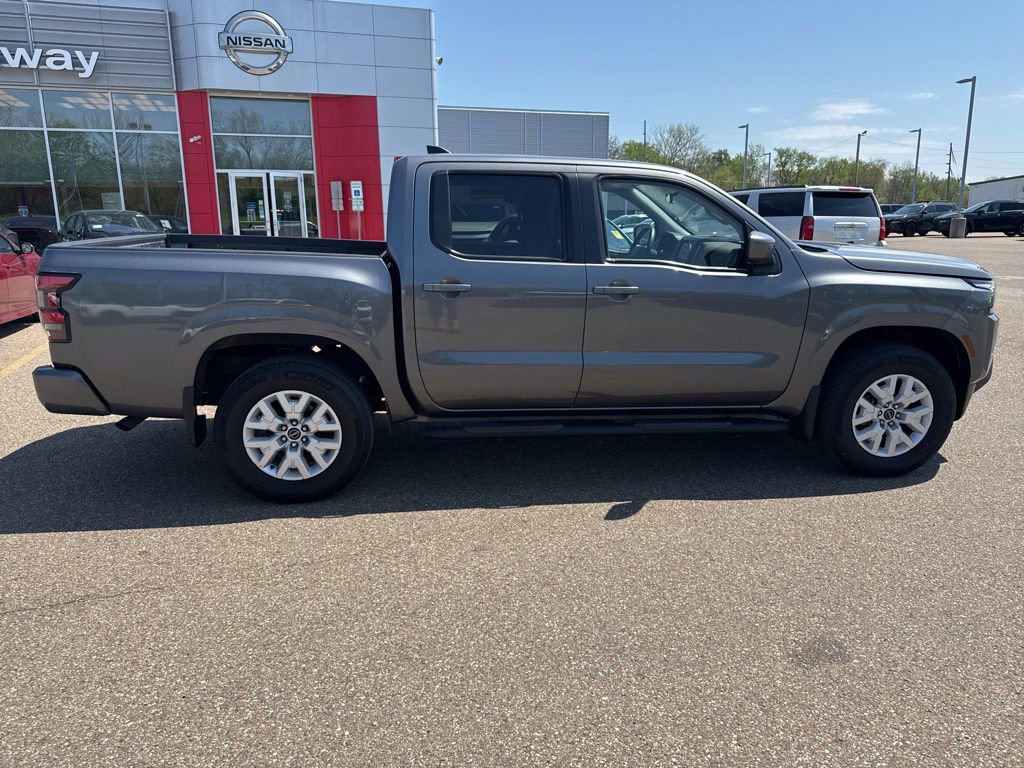Used 2022 Nissan Frontier SV w/ Technology Package AWD/4WD image 8