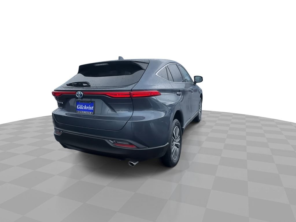 Used 2024 Toyota Venza LE image 7