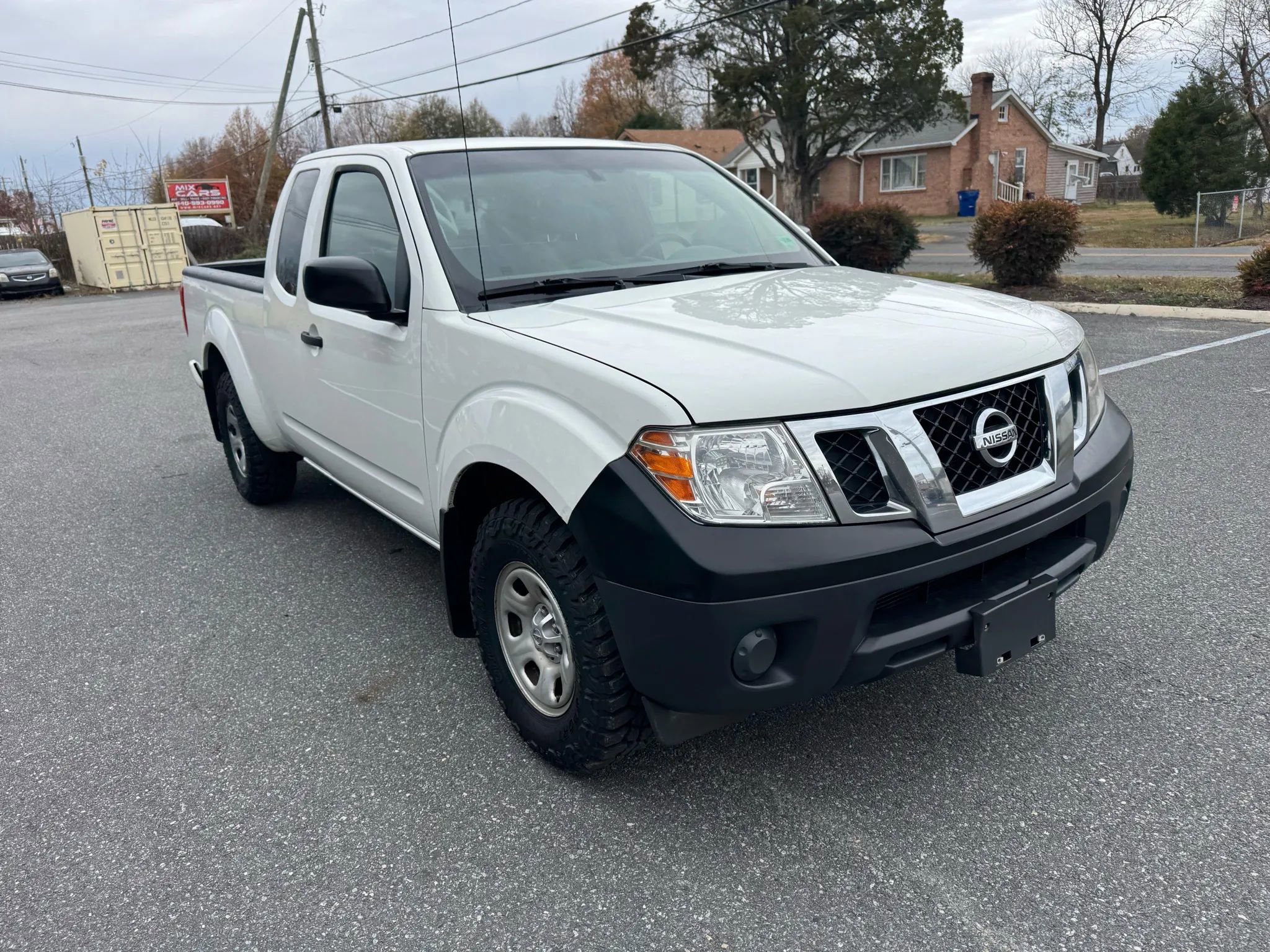 Used 2018 Nissan Frontier S w/ Work Truck Package image 11
