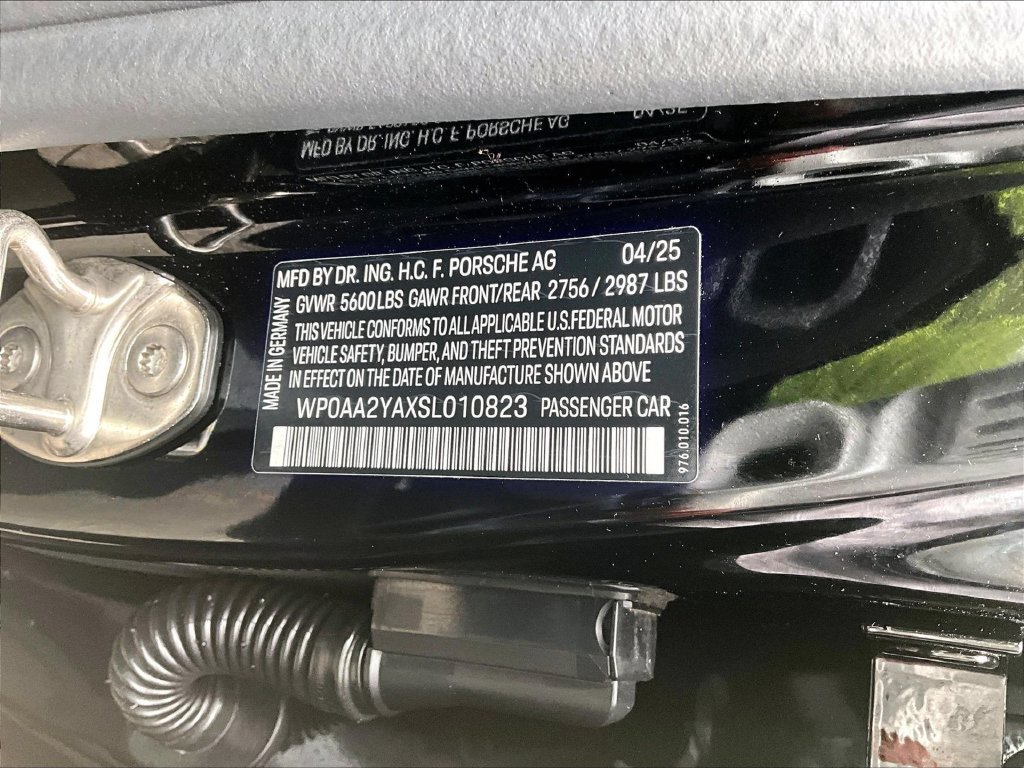 Certified 2025 Porsche Panamera 4 AWD/4WD image 34