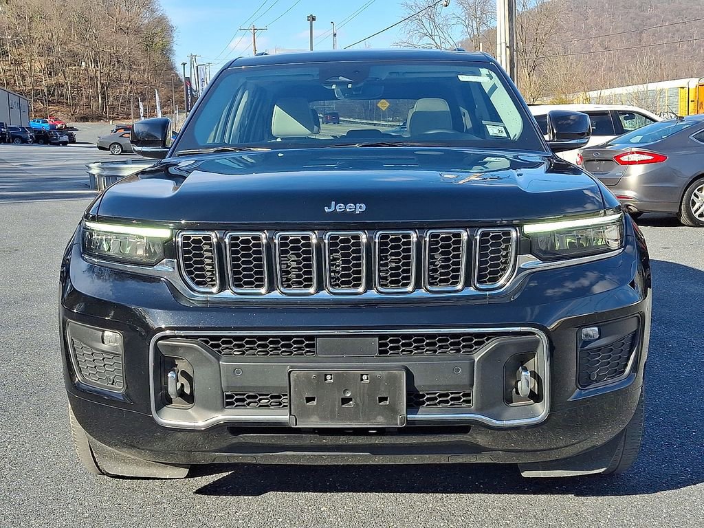 Used 2023 Jeep Grand Cherokee Overland AWD/4WD image 5
