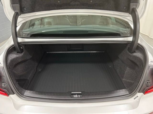 Certified 2023 Volvo S60 B5 Plus w/ Climate Package image 6