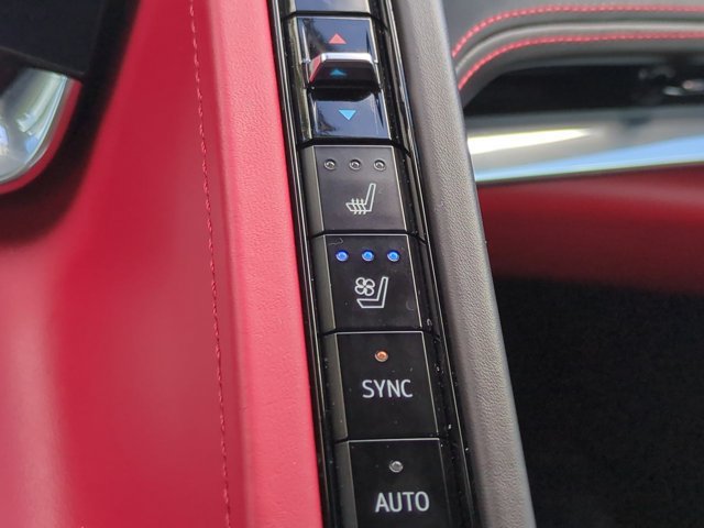Used 2020 Chevrolet Corvette Stingray Premium Cpe w/ 3LT Preferred Equipment Group RWD image 21