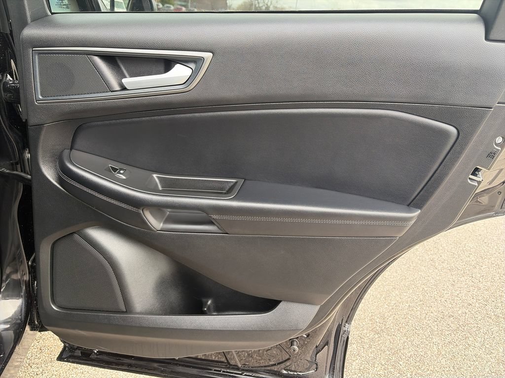 Used 2024 Ford Edge SE AWD/4WD image 29