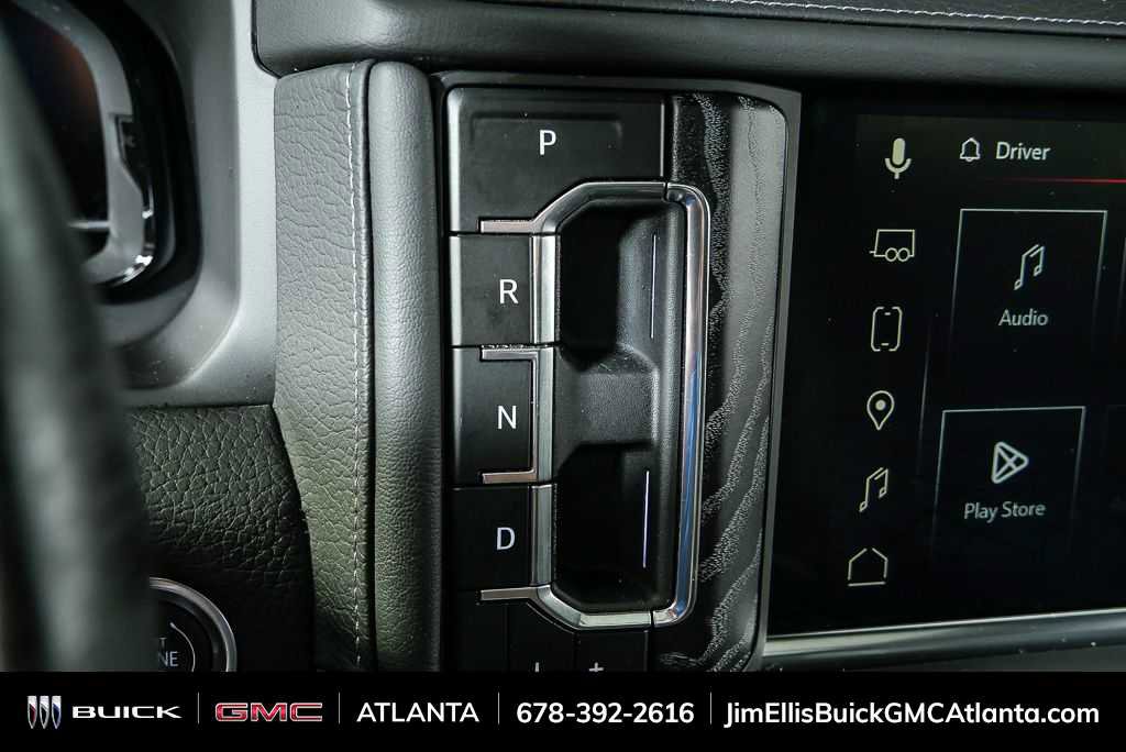 Used 2024 GMC Yukon XL Denali image 19
