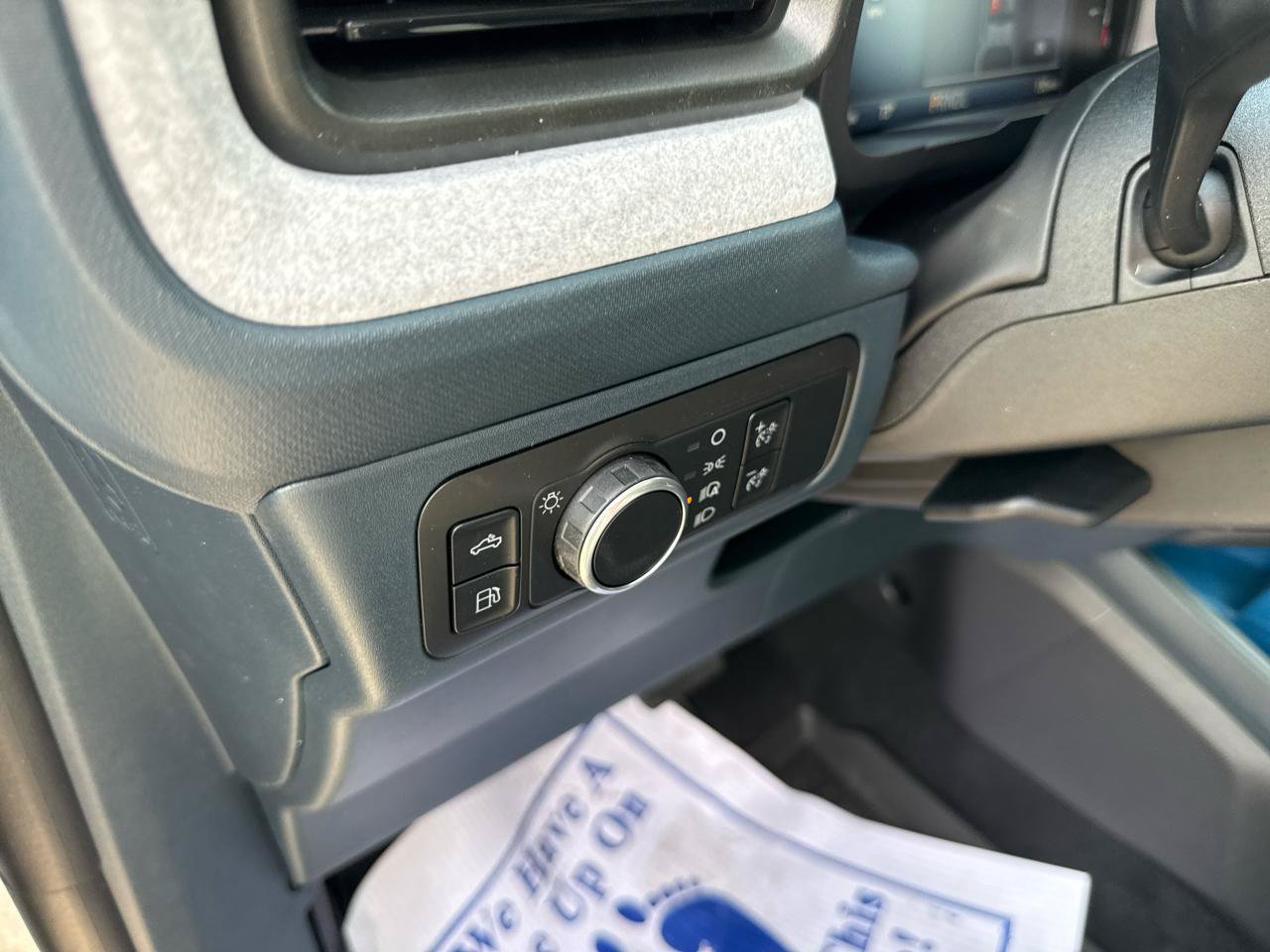 New 2026 Ford Maverick XLT w/ XLT Luxury Package FWD image 27