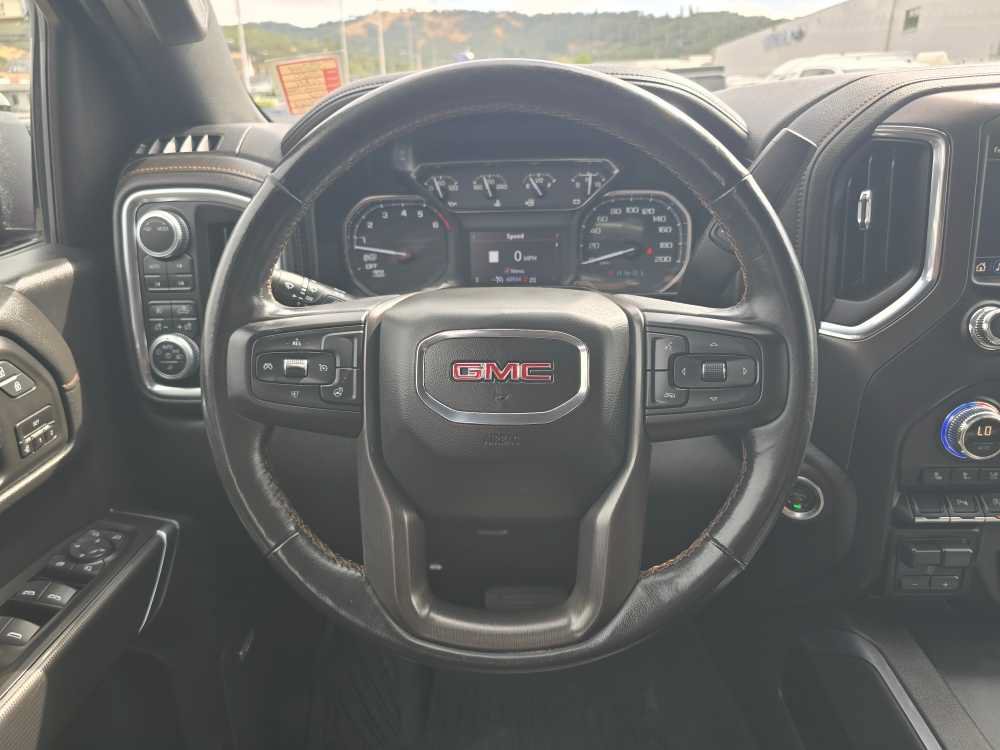 Used 2020 GMC Sierra 1500 AT4 w/ AT4 Premium Package AWD/4WD image 11