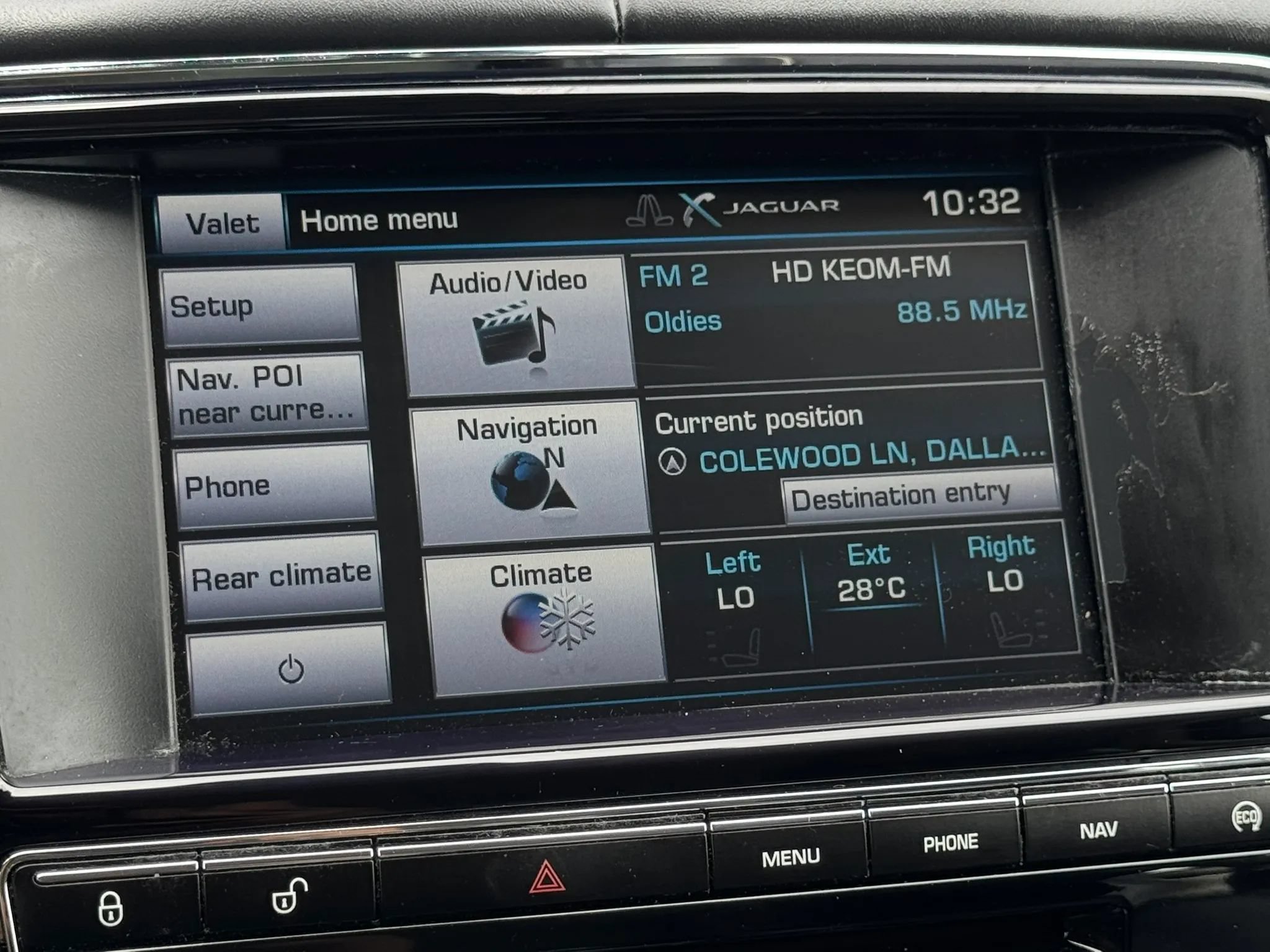 Used 2014 Jaguar XJ L Portfolio RWD image 39