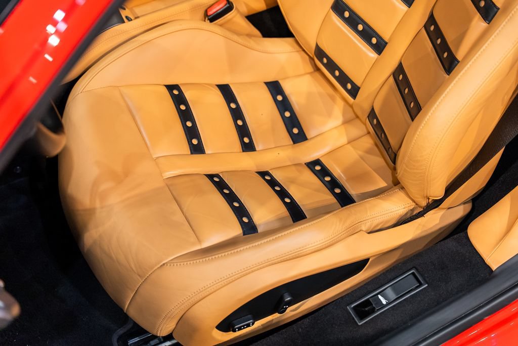 Used 2010 Ferrari 458 Italia Coupe RWD image 26