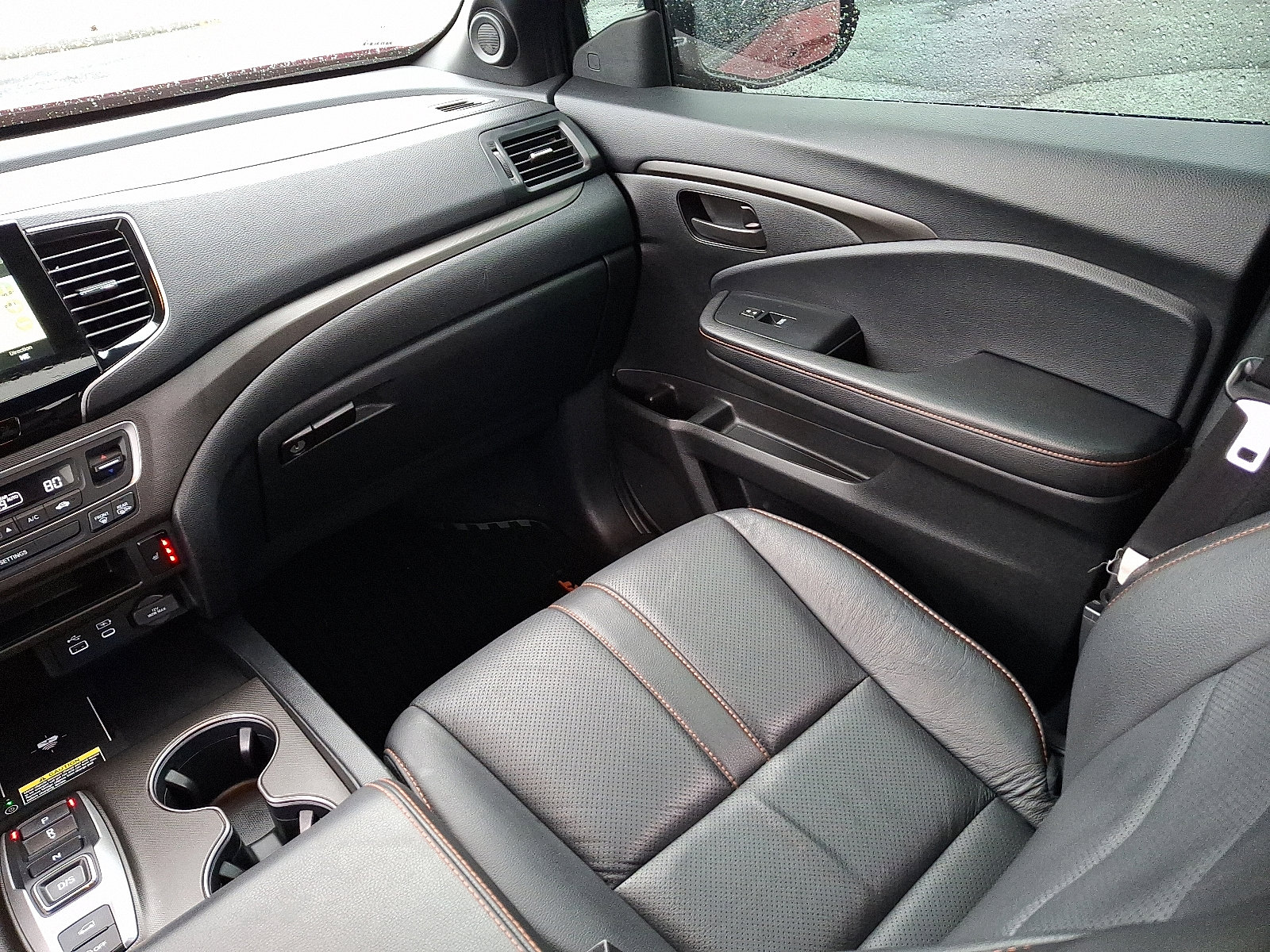 Used 2024 Honda Passport TrailSport image 12