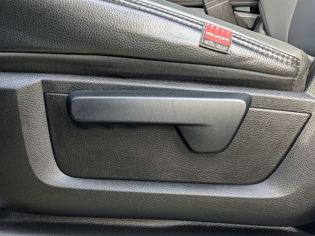 Used 2022 RAM 3500 Tradesman w/ Max Tow Package image 12