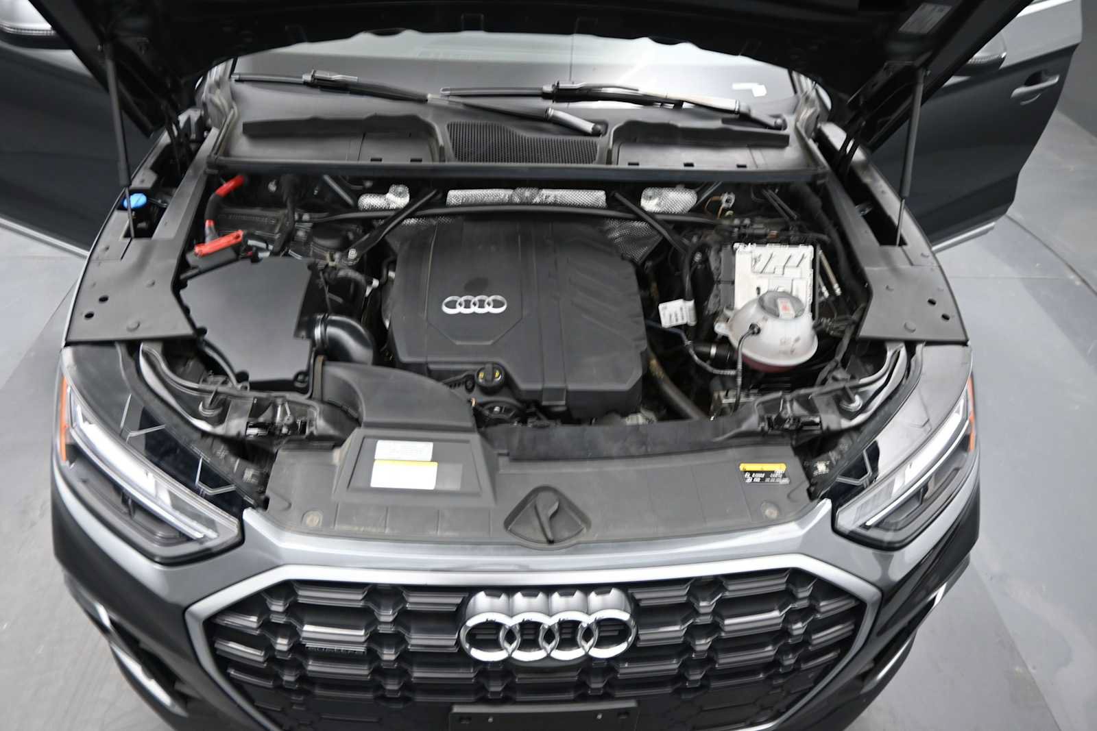 Used 2022 Audi Q5 2.0T Premium Plus w/ Premium Plus Package AWD/4WD image 23