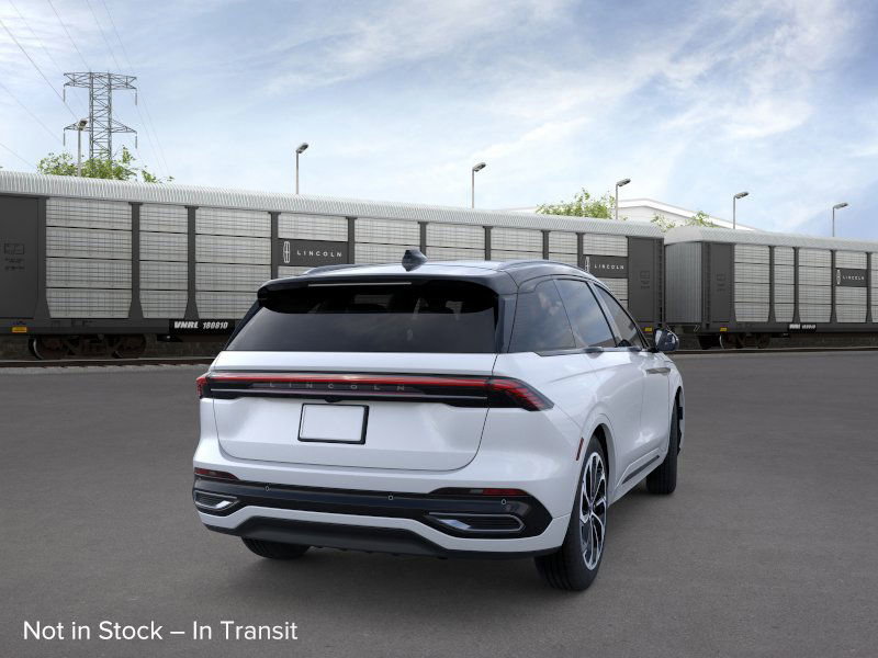 New 2026 Lincoln Nautilus Reserve image 7