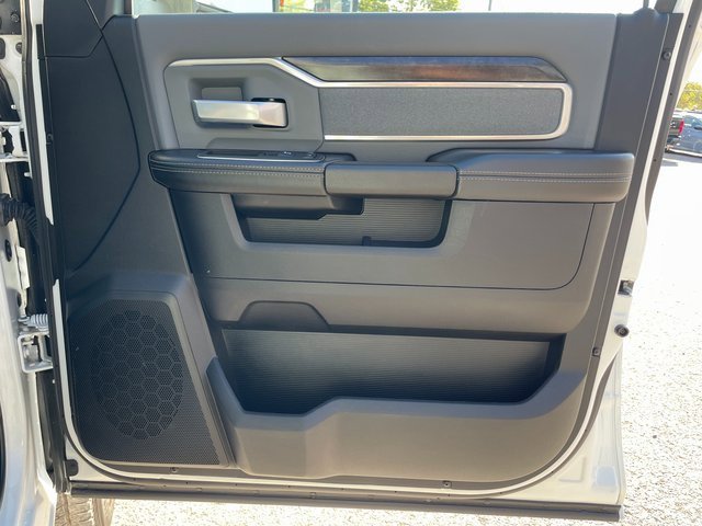 Used 2023 RAM 2500 Big Horn w/ Level 1 Equipment Group image 15